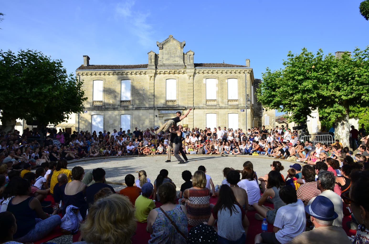 Rues & Vous le festival de Rions tient bon