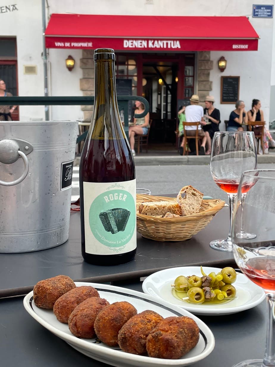 Denen Kanttua, le nouveau point de ralliement des bons vivants à Saint-Jean-de-Luz