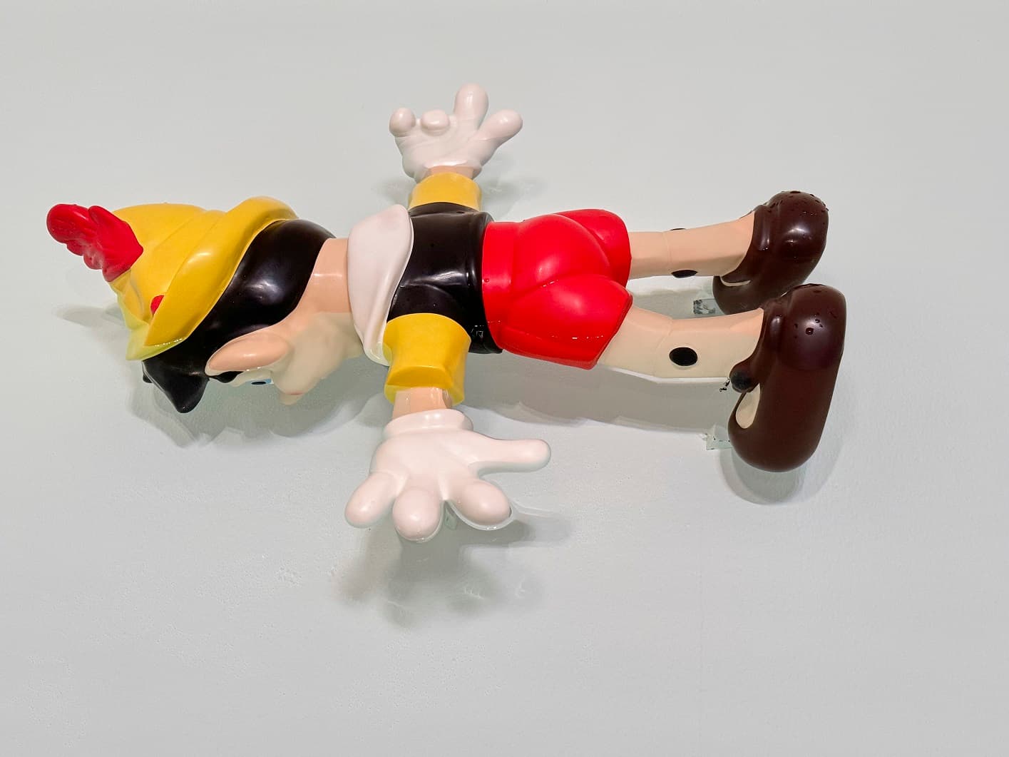 Le Pop art à la fête au musée Guggenheim de Bilbao avec une exposition acidulée