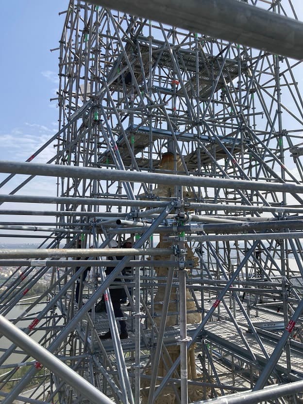Sur le toit de Bordeaux : visite au sommet de la Flèche Saint-Michel, en pleine rénovation