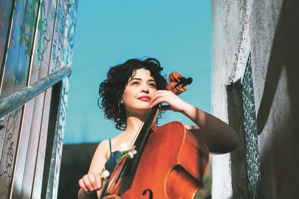 Musique : Alegria en perspective avec le passage d’Ana Carla Maza