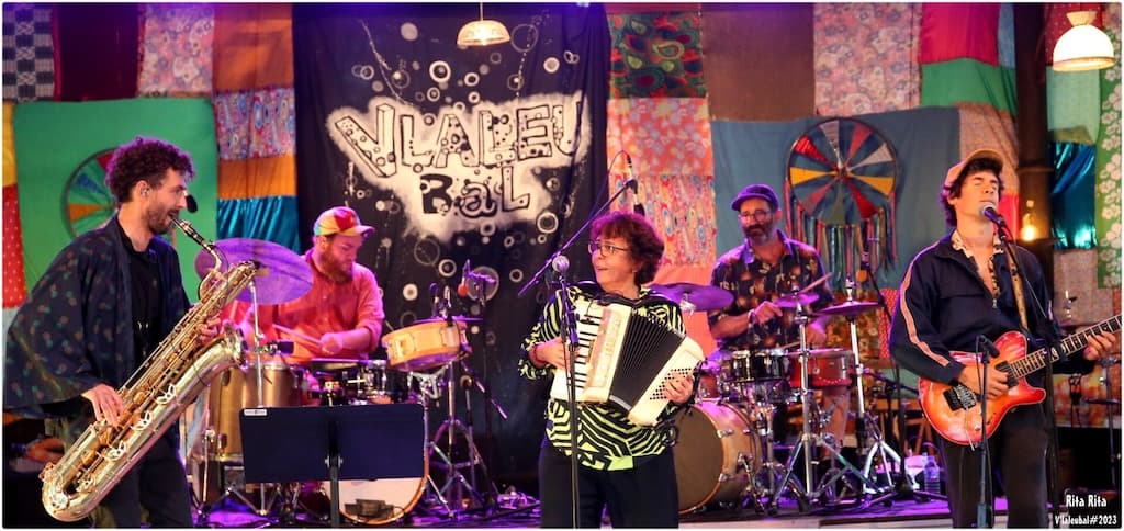 Rita Rita & André Minvielle : un bal de Noël explosif aux accents du Sud