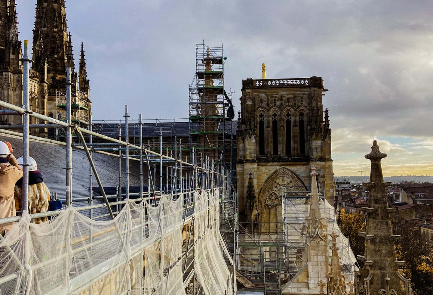 À Bordeaux, la restauration de l’extérieur de la cathédrale Saint-André touche à sa fin