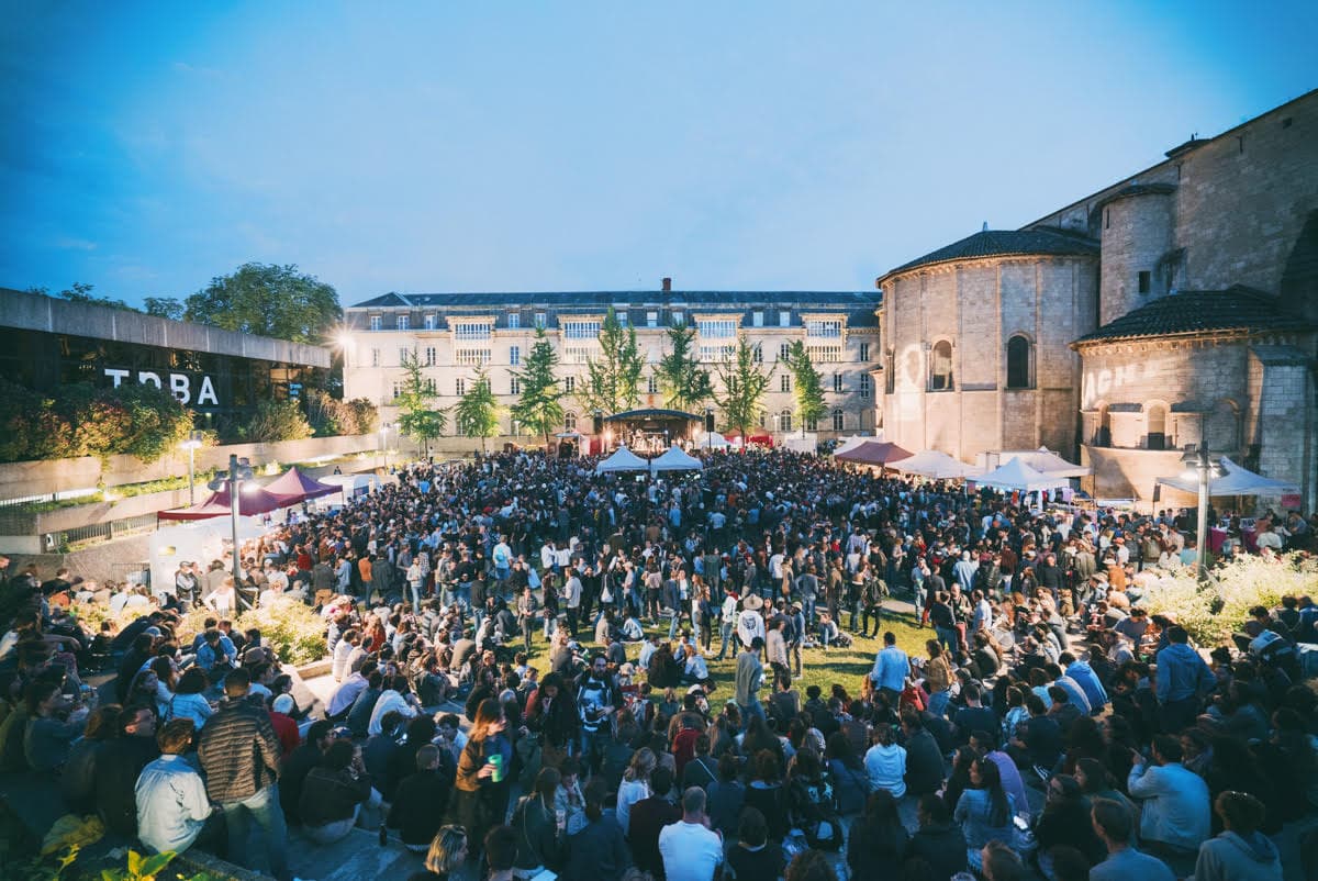 Découvrez la programmation complète de Relâche 2024, le festival qui fait danser Bordeaux tout l’été